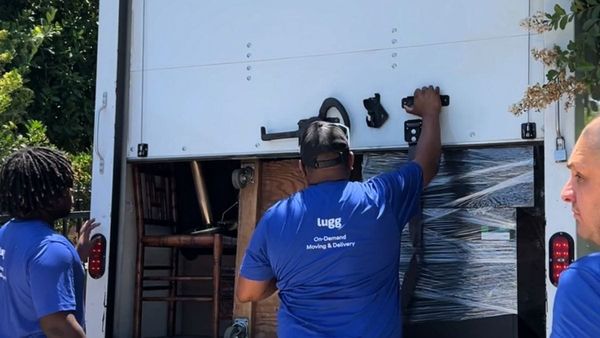 How to Make Extra Money With Your Truck in 2026