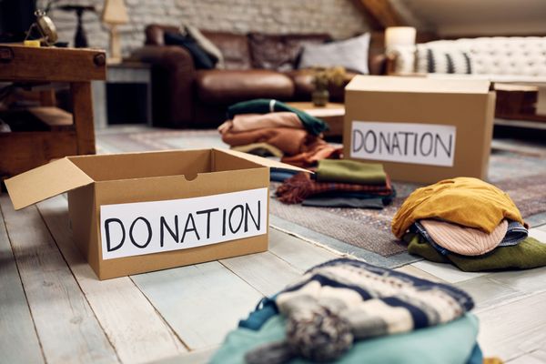 Why Decluttering Before a Move is Essential