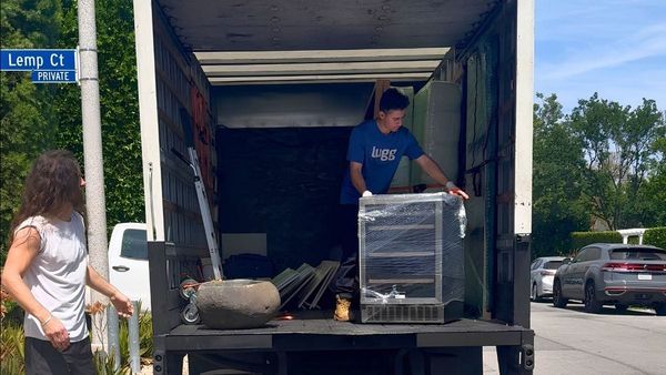 How to start a box truck business: the realistic path from truck to paid work