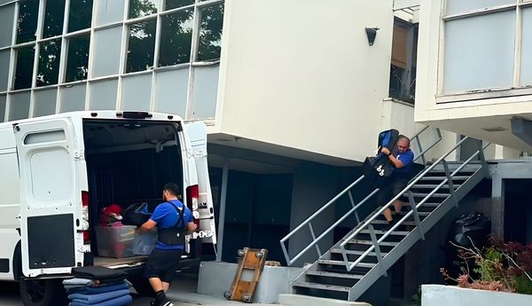 Commercial Moving Services for Businesses: How to Relocate with No Downtime