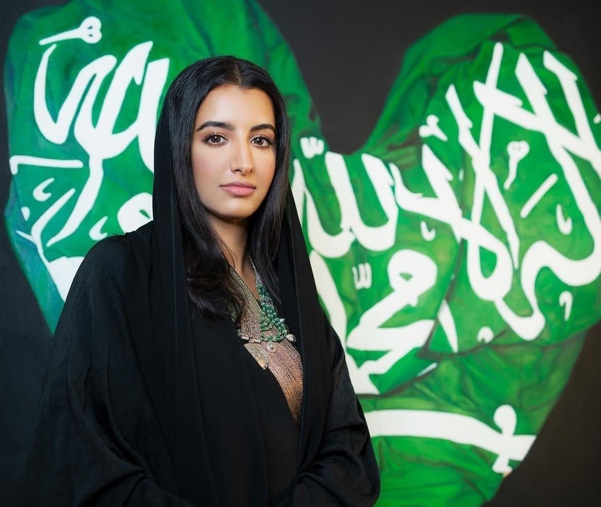 An Artist in Dialogue: Nujood Alotaibi