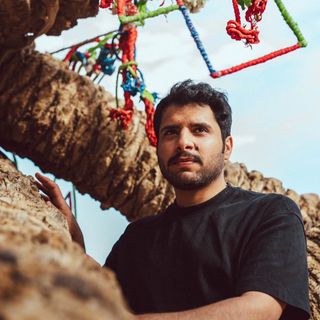 Heritage Meets High Tech: The Artful Balance of Obaid Alsafi