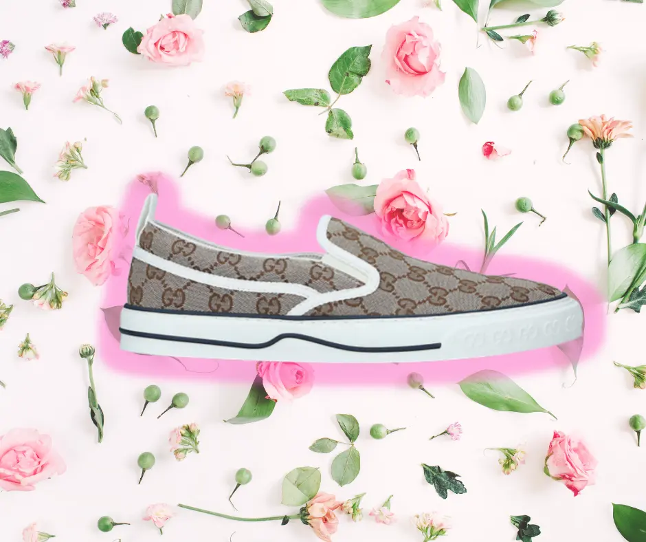 Gucci Black & Pink Monogram Slip-On Sneakers Gucci GG Supreme Monogram Mix Monogram Womens Rhyton  main image 3