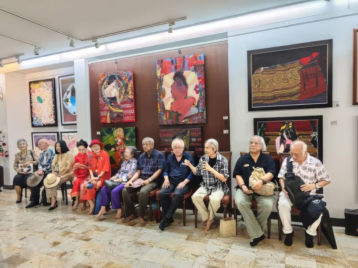 Of art, an 85th birthday and Chiangmai