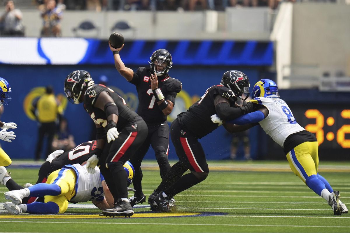 Texans Open Season With Loss To Rams In LA