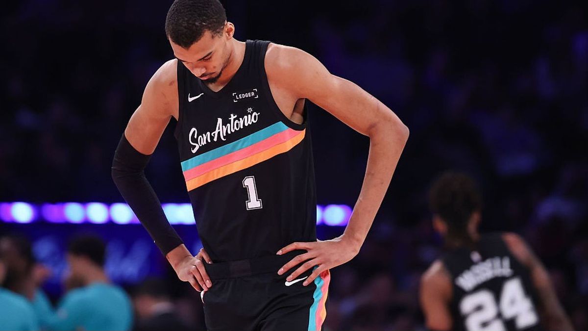 Spurs Can’t Find Their Footing in 114-89 loss at Madison Square Garden