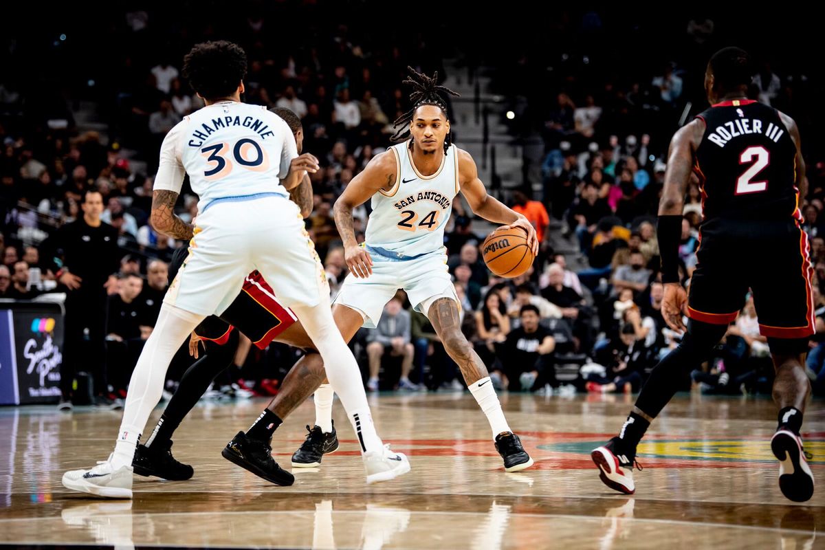 3 Takeaways As Spurs Fall To Heat Without Wemby