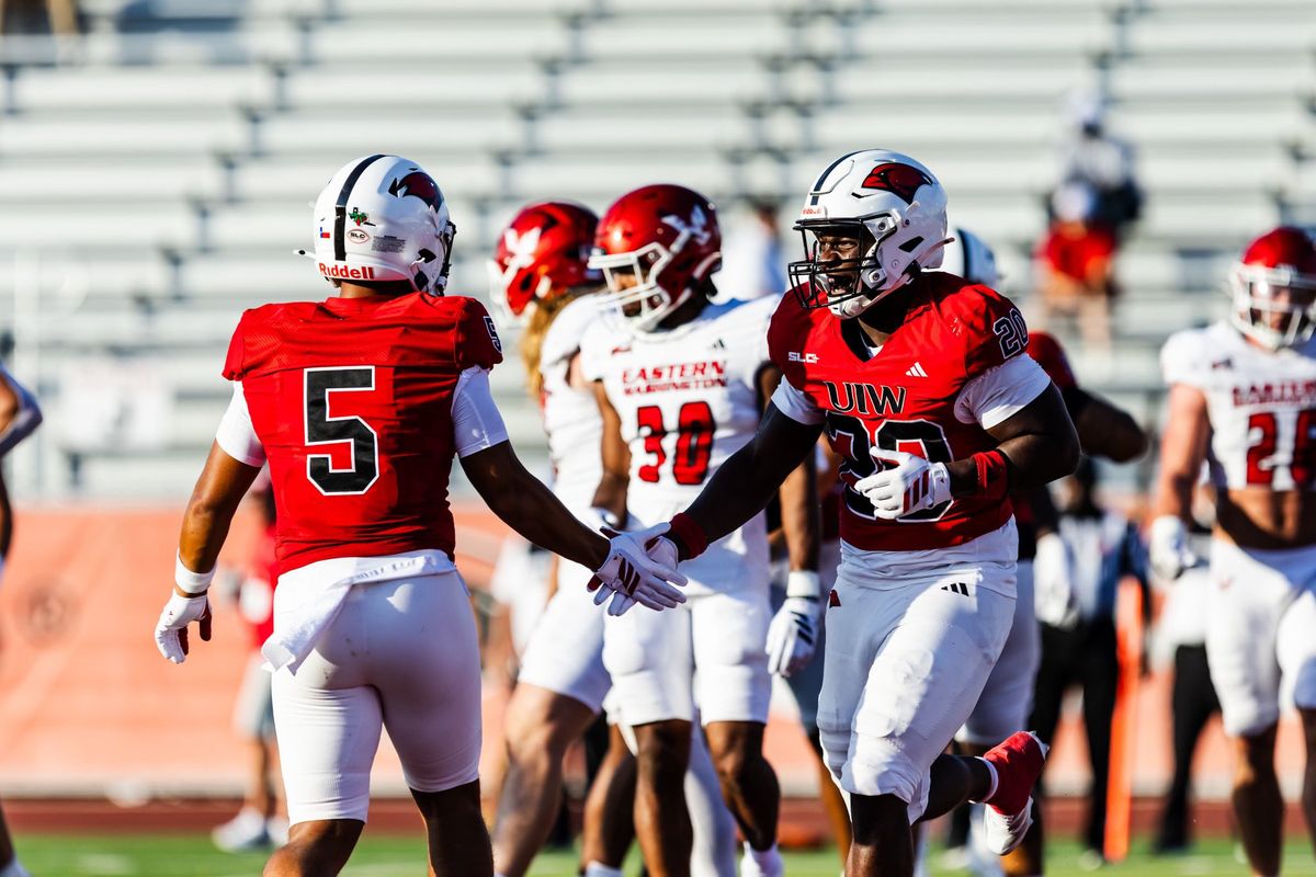 UIW Bounces Back With 31-21 Win Over Eastern Washington