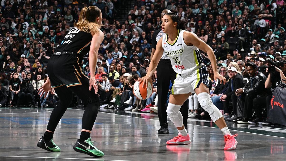 Wings spoil Ionescu’s return with barrage from Bueckers, Fudd