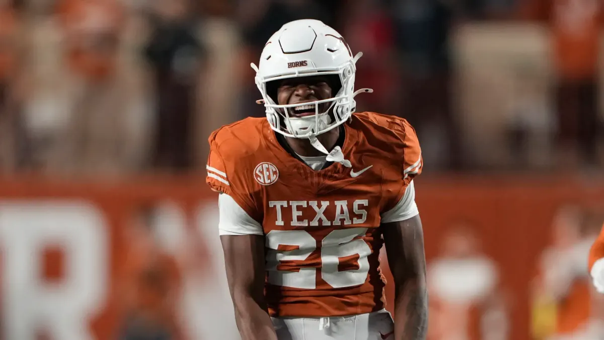 Texas linebacker Ty’Anthony Smith dismissed from football program