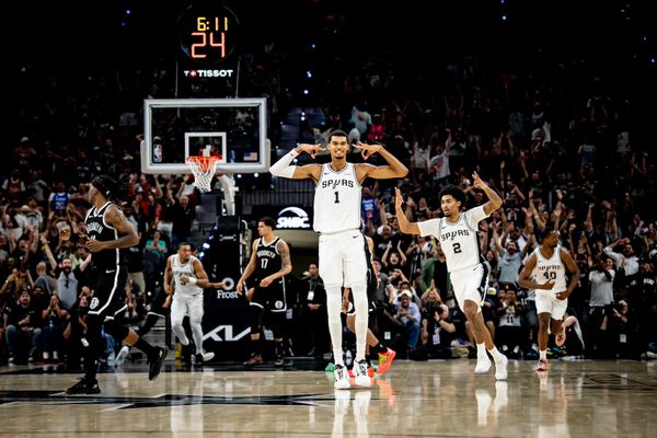 Takeaways: Harper Ignites Spurs In Home-Opening Win Over Nets