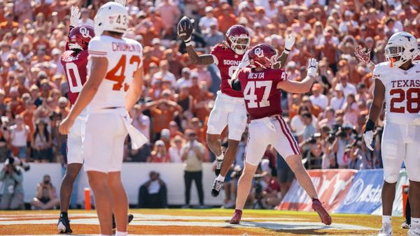 No. 1 Texas Falls to Oklahoma in Red River stunner as late mistakes prove costly