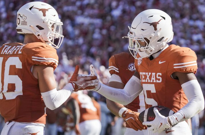 Takeaways: Texas Dominates No. 6 Oklahoma 23-6 Behind Stifling Defense