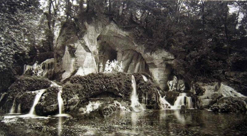 Photo image of basin of Apollo grove. Versailles palace, Paris. France