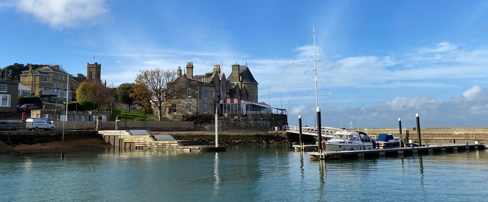 Photo image of Royal Yacht Squadron, Cowes Isle of Wight