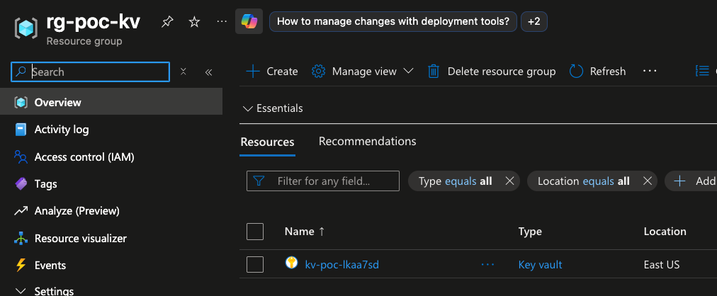 Resource group rg-poc-kv no portal do Azure com o Key Vault kv-poc-lkaa7sd criado