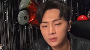 ENHYPEN Jay Advocates for Unity Amidst Fandom Division Following Heeseung’s Departure