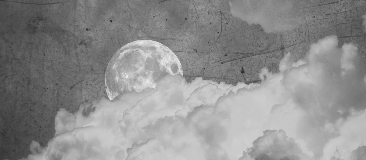 under the full moon, vol. 6 iss. 4