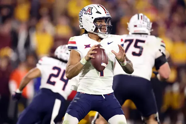 Arizona -10 vs. Iowa State | Cats kill the Dogs