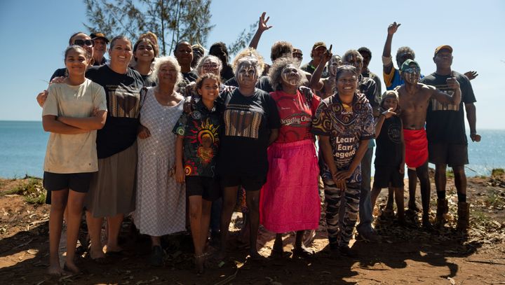 Munupi clan members assembled in a group for the historic court hearing