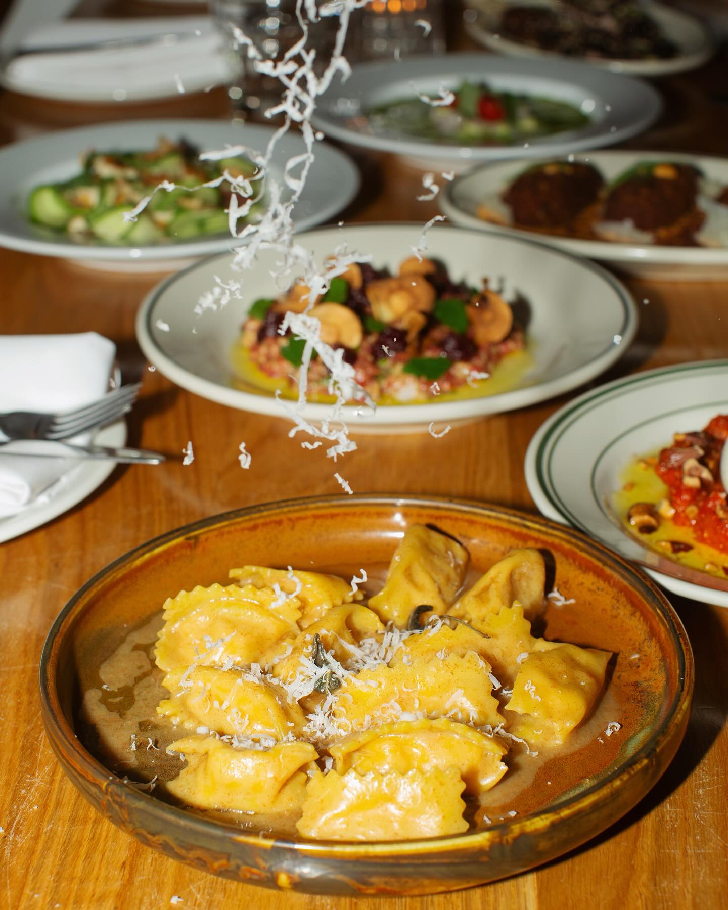 Mangia, mangia.