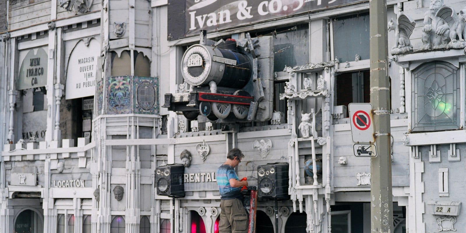 The enigmatic “Château de la 40”