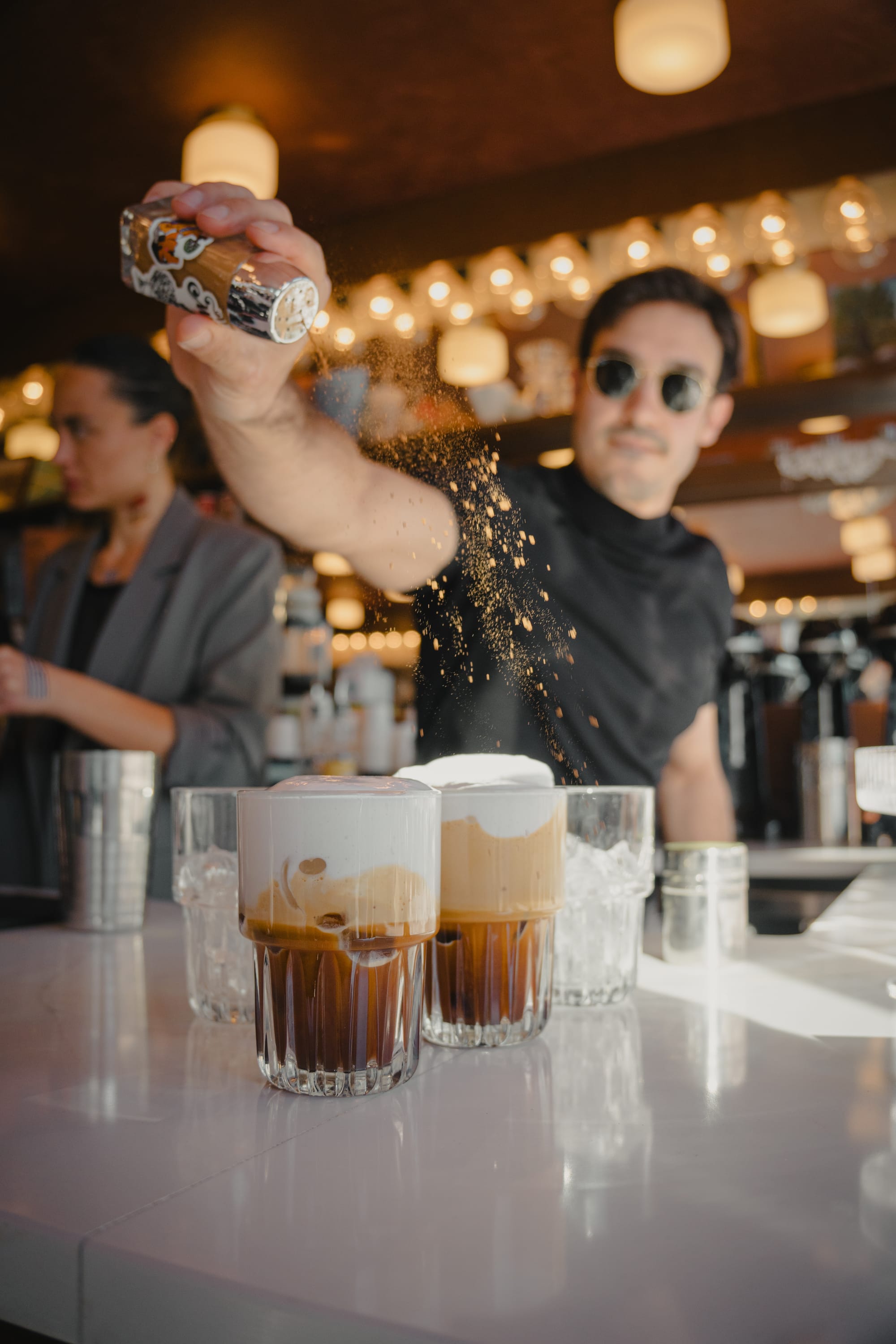 Are cafés the new bars? Do Montrealers now prefer morning DJ sessions with caffeine over nightly and boozier options? See