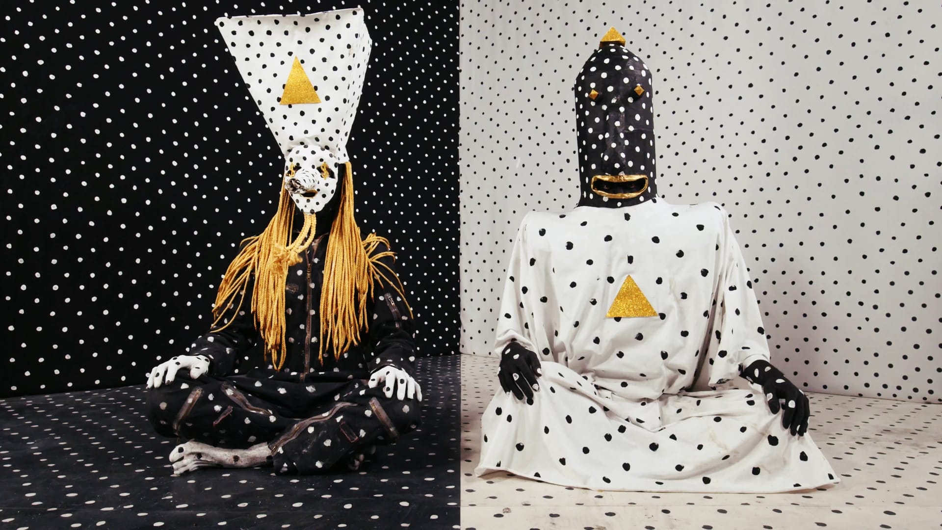 Angine de Poitrine Is Exactly What the Internet Was Waiting For