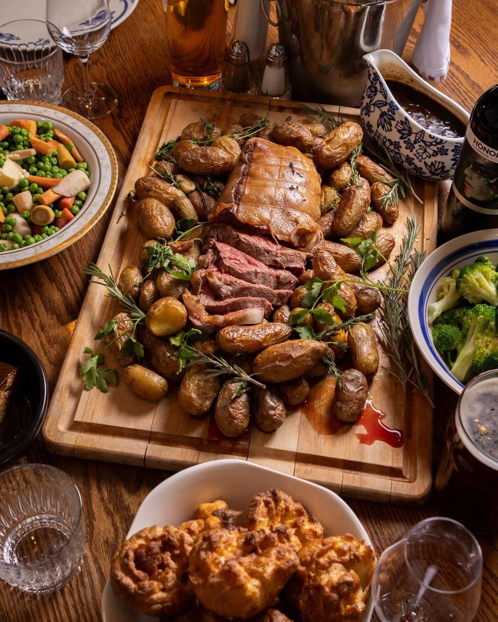 The Bulletin: A holiday heist, full plates, and a surprisingly busy weekend [Issue #161]