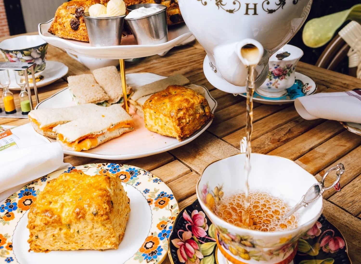The Bulletin: Roman Sculpture and Italo Disco,&nbsp;Maple Xiao Long Bao, and an Easter Costume Party [Issue #175]
