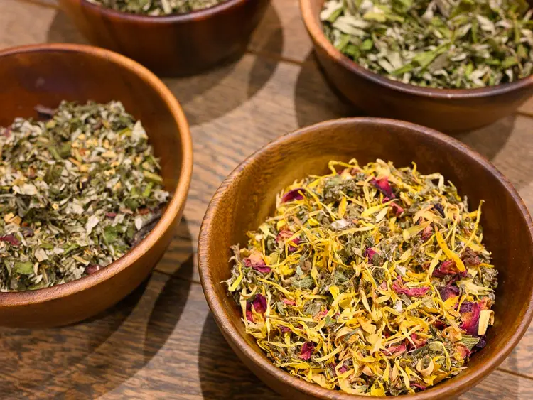 【私とよもぎ】よもぎ蒸しorハーブ蒸し体験ギフト