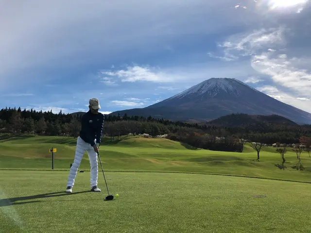 18ホールで実践的に学ぶ！Future Popゴルフスクールのコーチ帯同秘密特訓