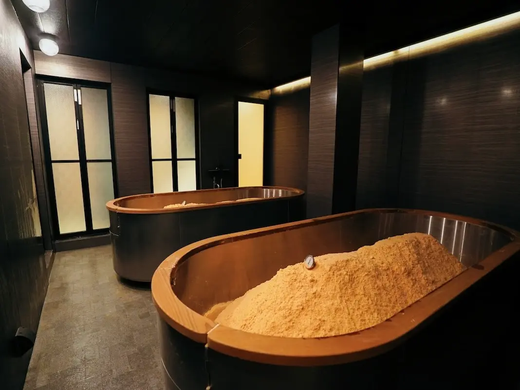 [ペア]ヒノキ香る発酵温熱木浴を、神楽坂の完全個室で体験《完全個室》