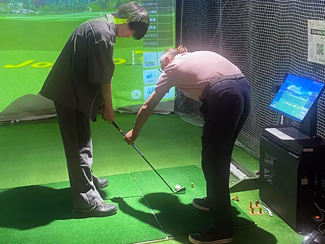 “とことんゴルフ”なあの人に贈る、プライベートレッスン＆サブスク会員セット