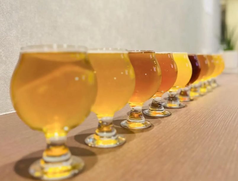 初めての味わいを二人で共有、これまでにない味覚の喜びをクラフトビールで再発見