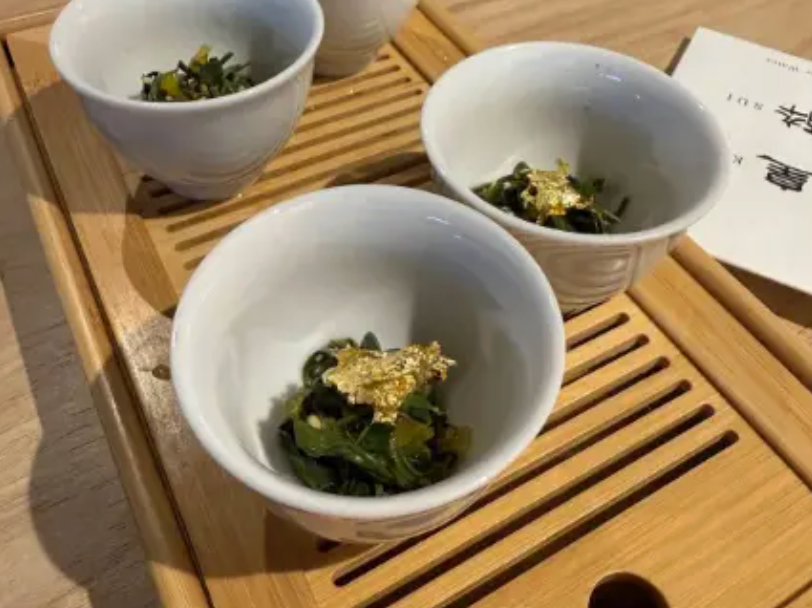 1％の人だけが知る口福。お茶に酔う、エンペラーウォーター体験