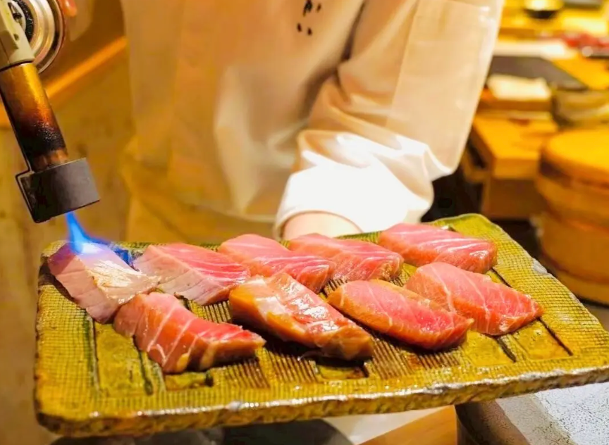 鮨と美酒が奏で合う！浅草橋 鮨 うらおにかいのペアリング付限定コース