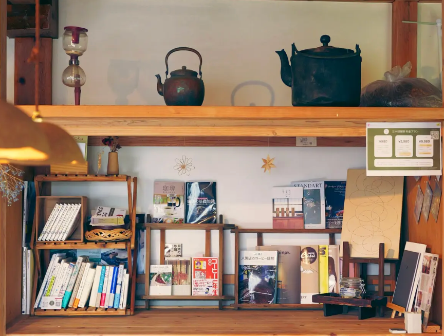 【ペア】珈琲豆を焙煎しに日帰り山梨旅へ。旅気分と古民家を味わう幸せ時間