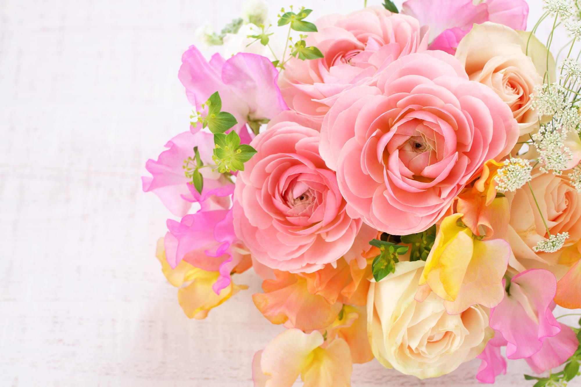 結婚祝いに贈られた花束