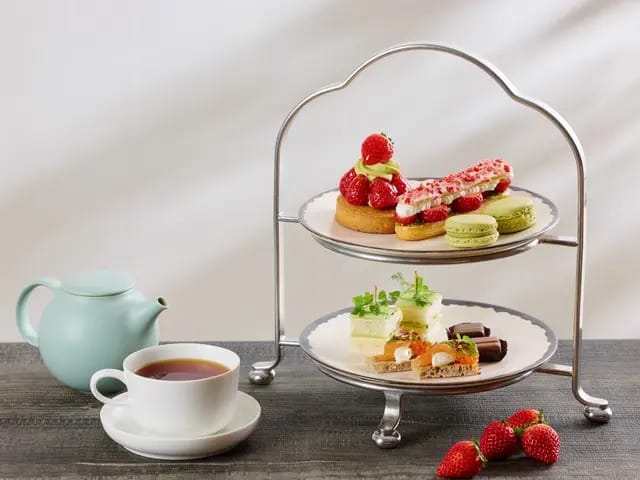 【ペア】宝石のようにケーキを選ぶ。アンダーズ 東京でときめきのヌン活を(税込 7,700円)