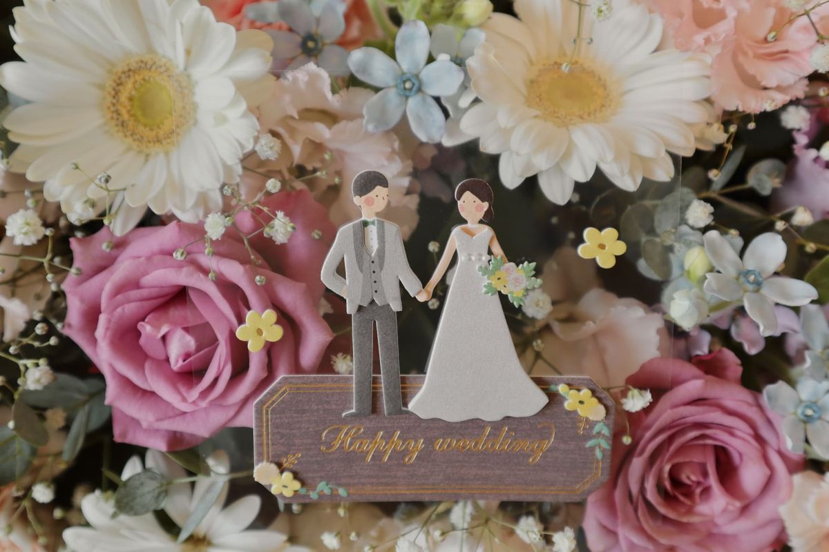 結婚祝いのマナー完全ガイド｜相場・贈り方・NGなプレゼントを解説