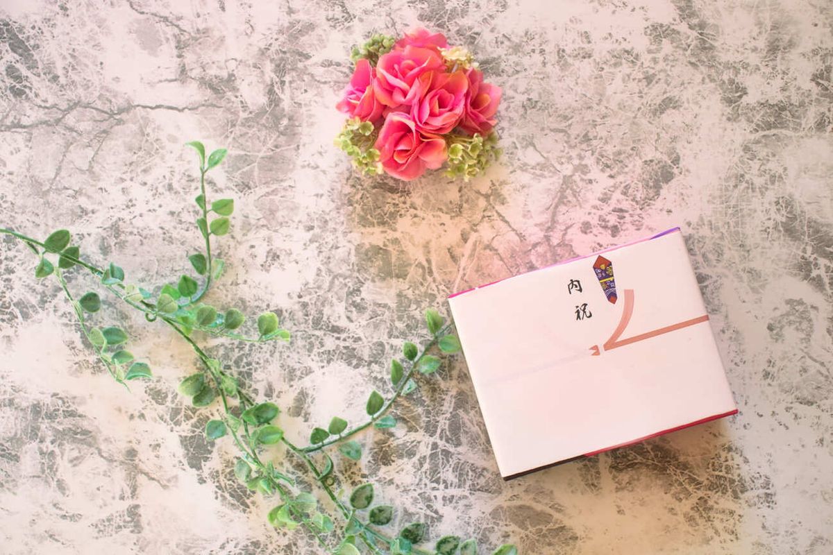 結婚祝いのお返しのタイミングは？いつまでに贈るべきか徹底解説