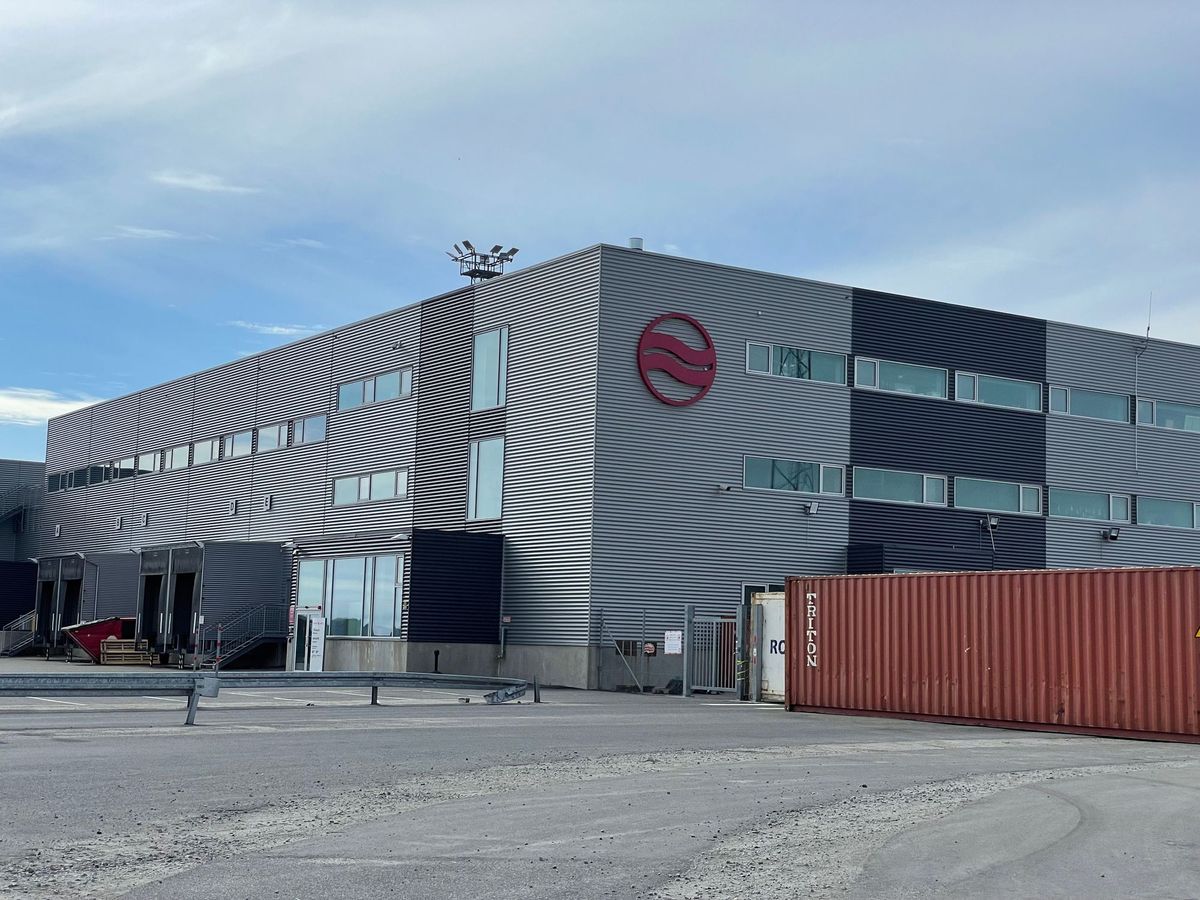 Royal Arctic Line: Decreasing Cargo Volumes