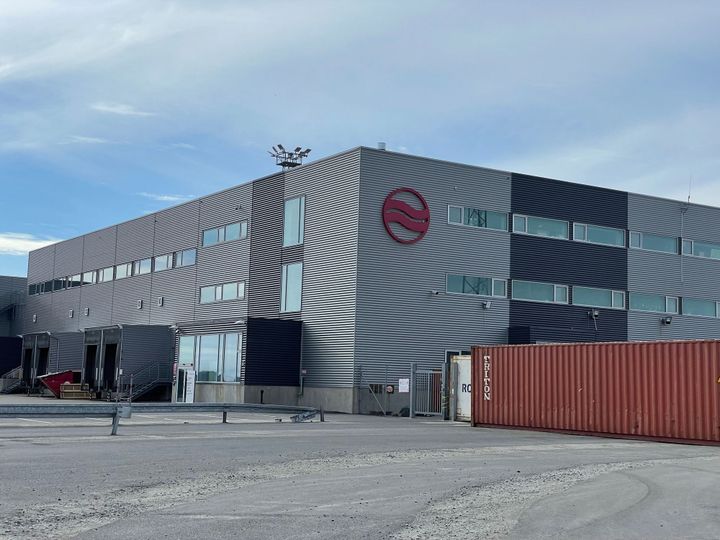 Royal Arctic Line: Decreasing Cargo Volumes