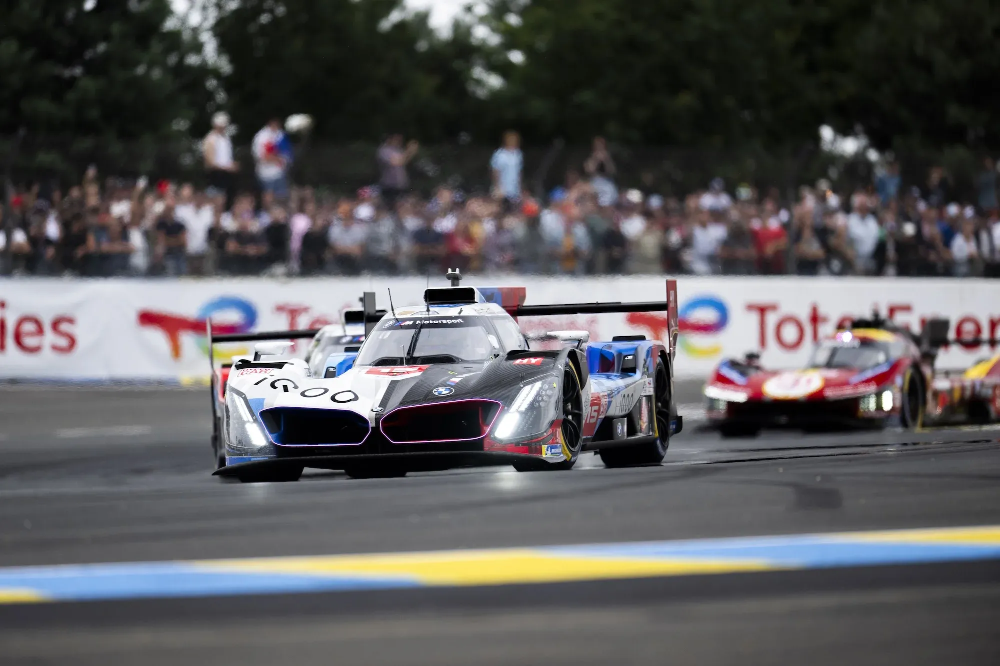 #15 BMW M Hybrid V8 at Dunlop chicane, Le Mans 2025