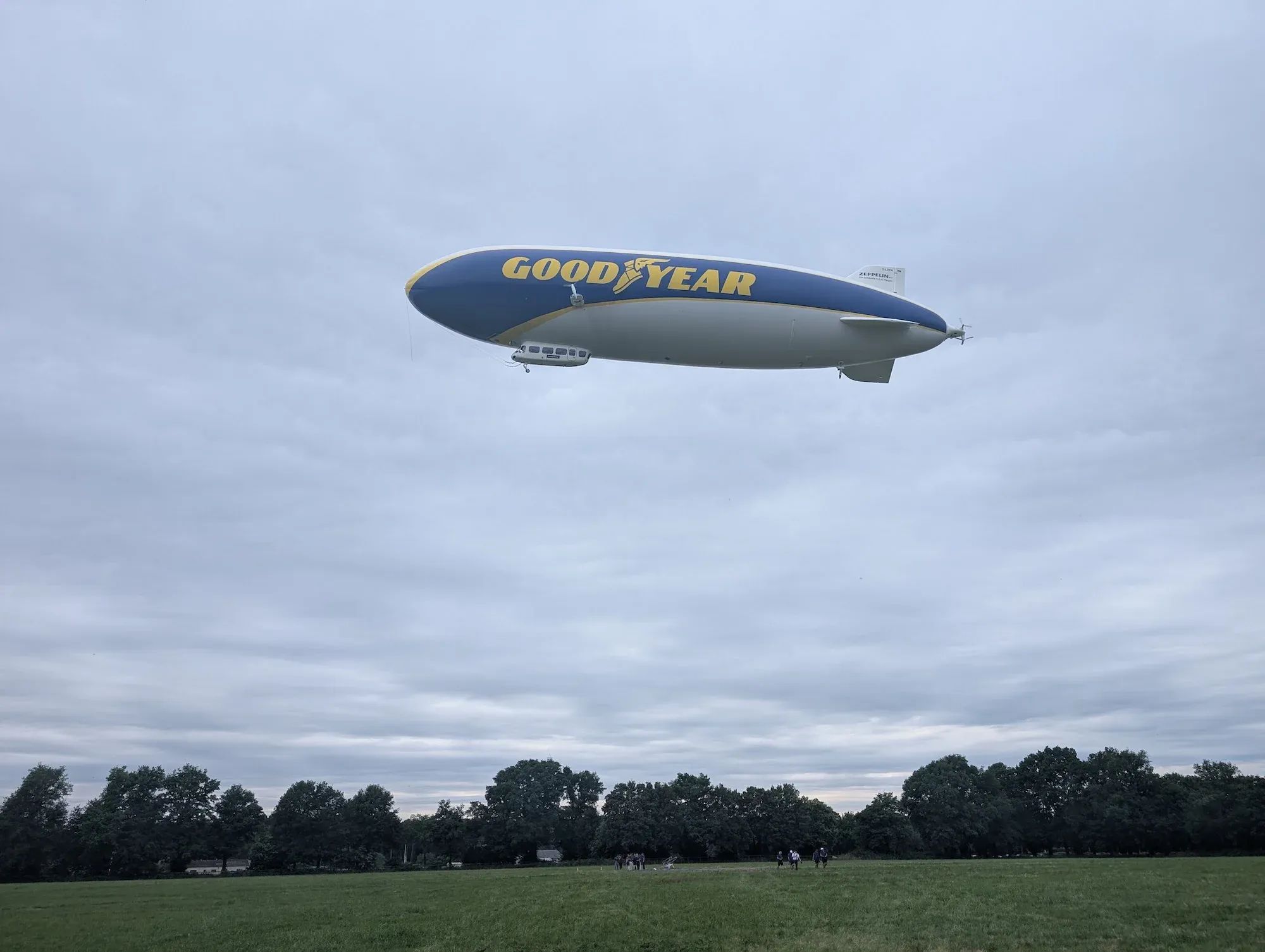 A trip in the Goodyear Blimp: an incredible birds' eye view of Le Mans