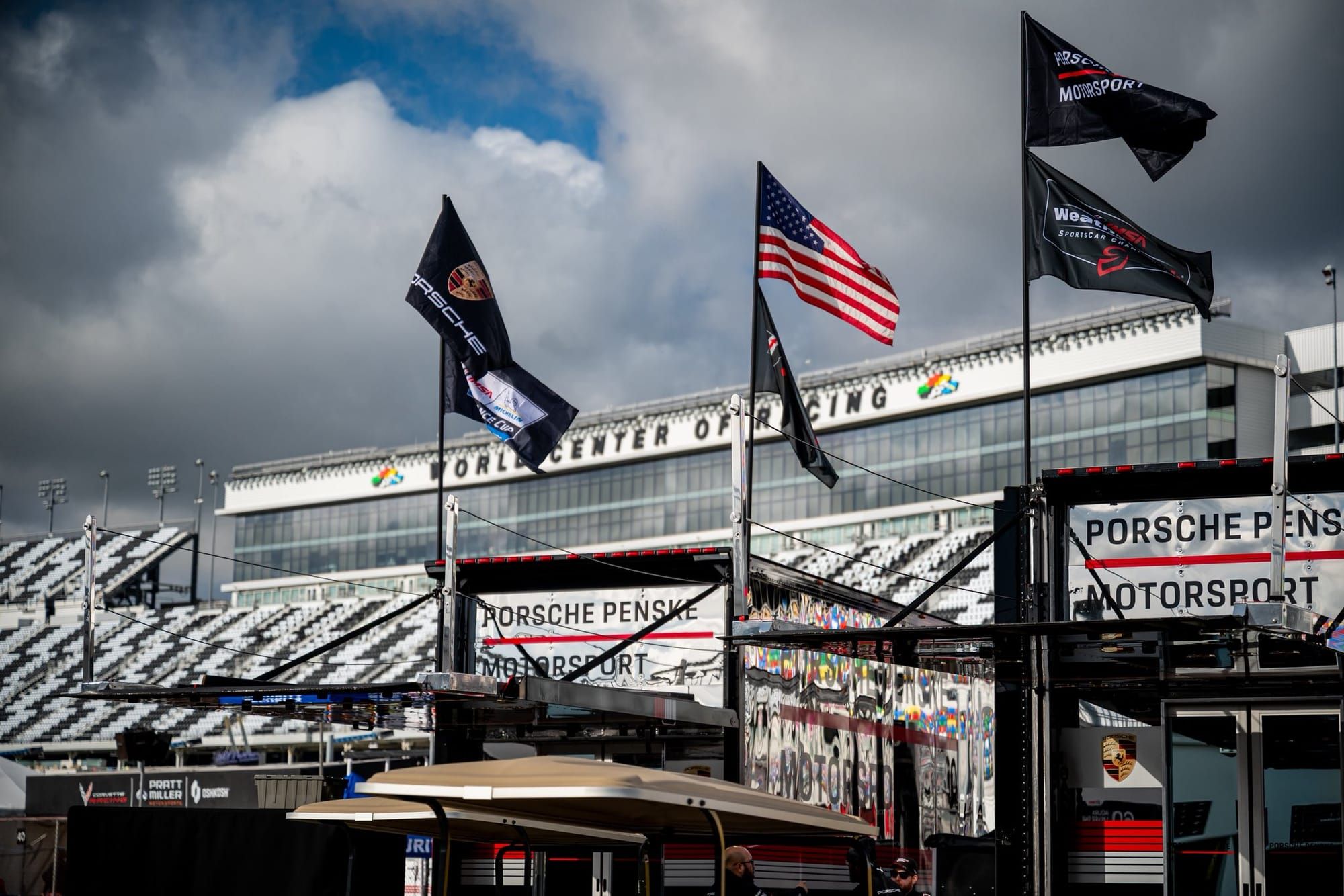 Daytona 24 preview: Porsche hunts for third straight victory