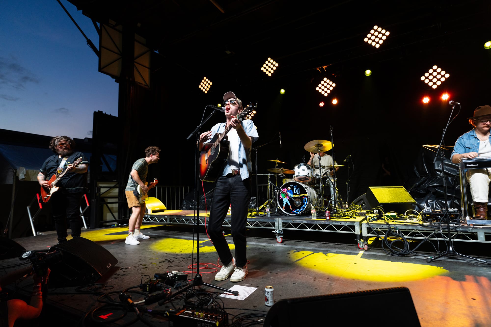 Ole 60 @ Double Decker Arts Festival