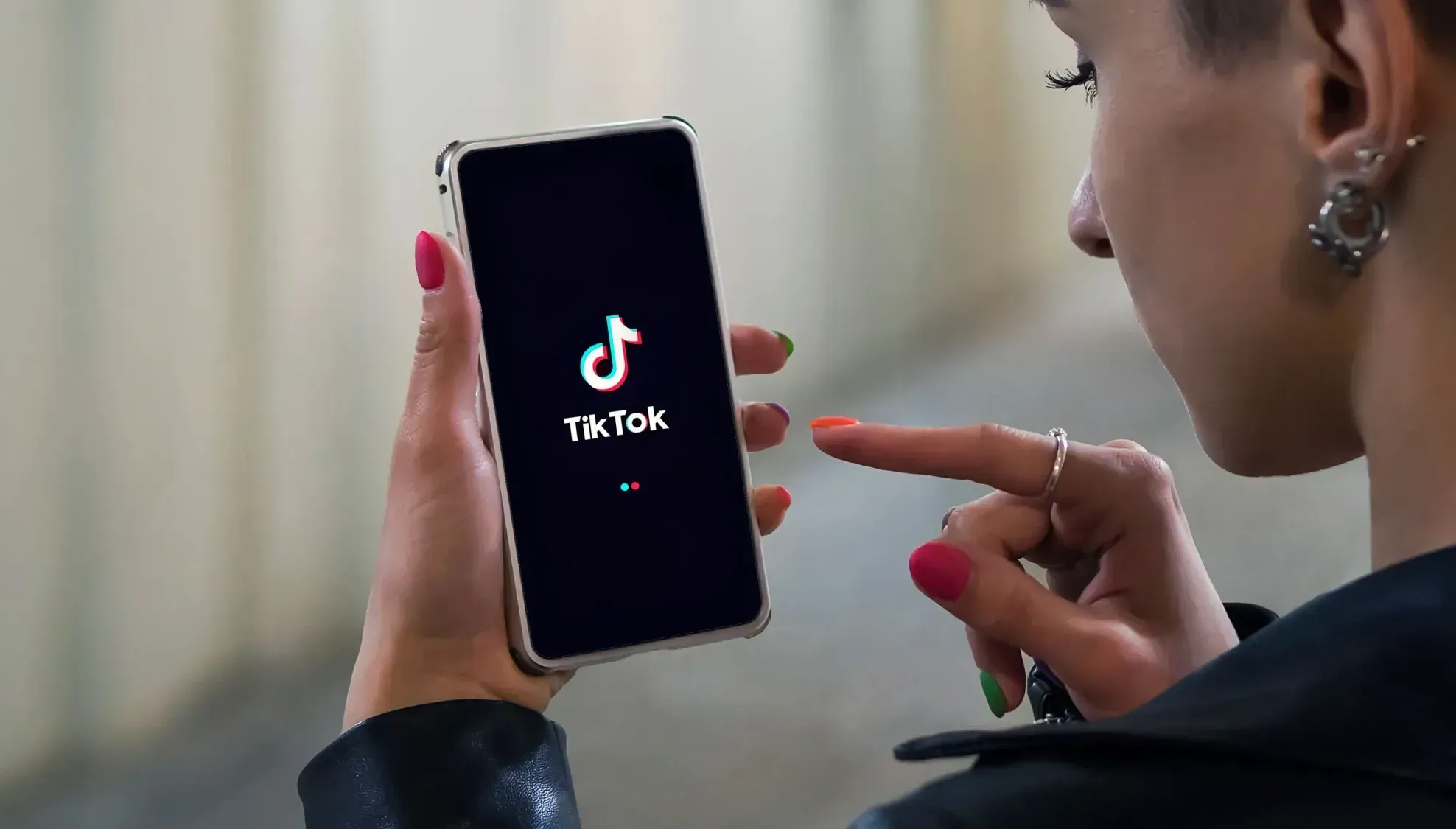 TikTok ganha influência no turismo e já ajuda a decidir destinos de viagem