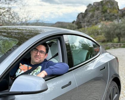Sem stress, só estrada: Como o Tesla Model 3 LR RWD me convenceu